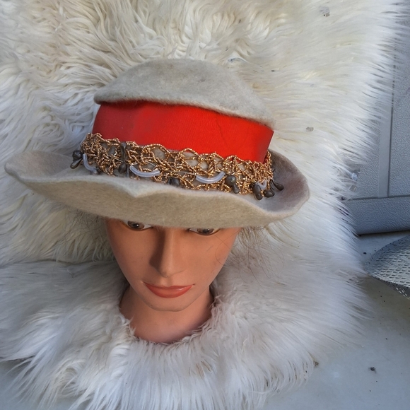 1940s felted wool‎ asymmetrical hat - Picture 6 of 16